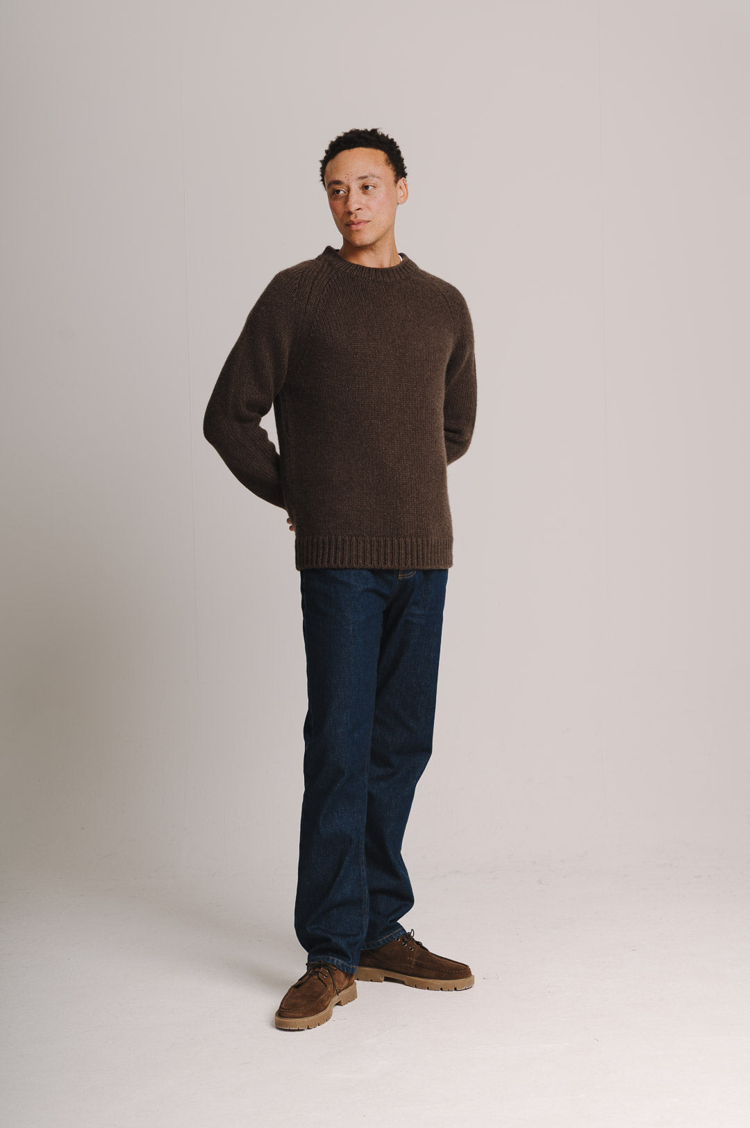 Cocoa Chunky Cashmere Jumper, Crew Neck Jumper - SIRPLUS