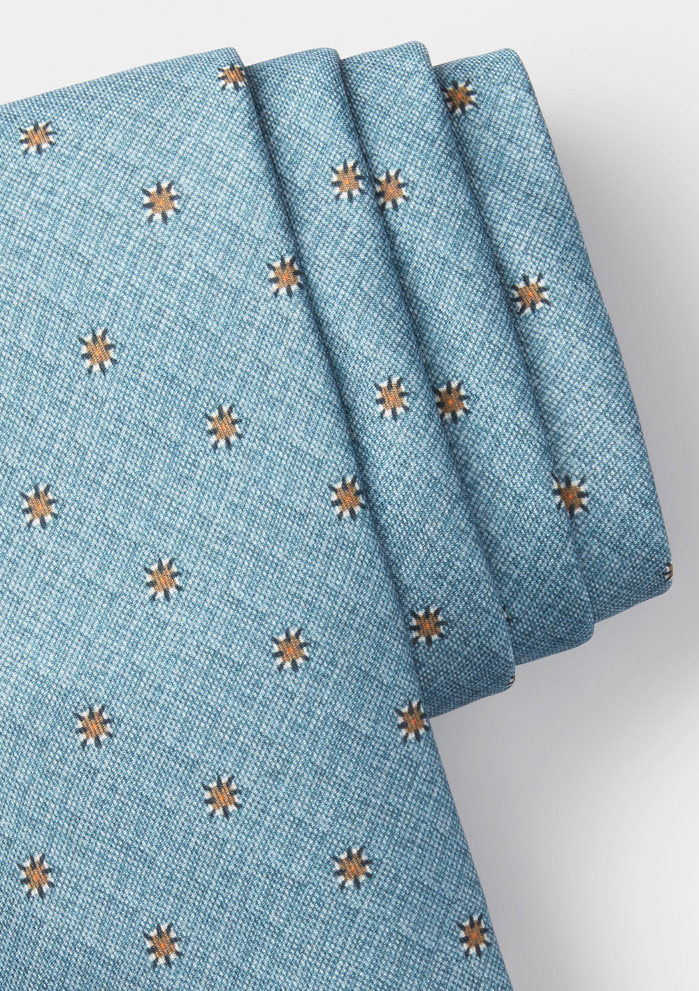 Pale Blue Daisy Silk Tie, Tie - SIRPLUS